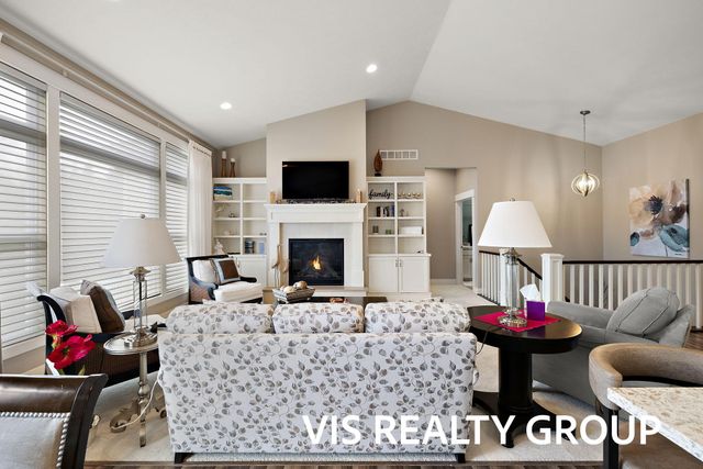 16501 Wickshire Place, Spring Lake, MI 49456