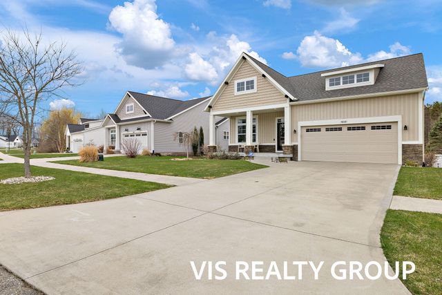 16501 Wickshire Place, Spring Lake, MI 49456
