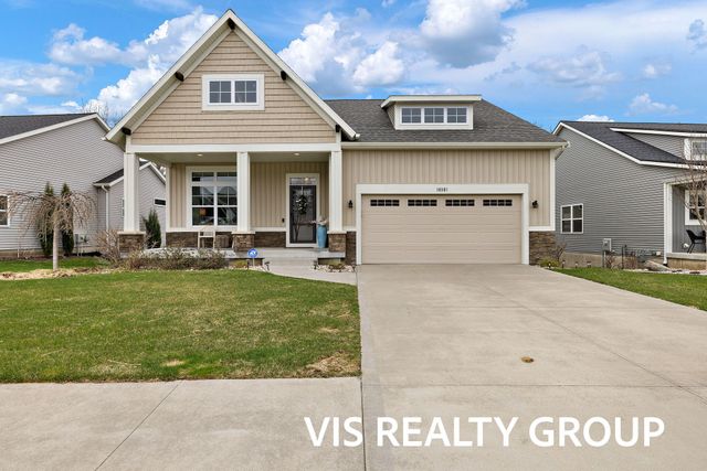 16501 Wickshire Place, Spring Lake, MI 49456