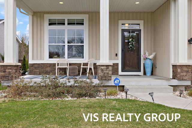 16501 Wickshire Place, Spring Lake, MI 49456