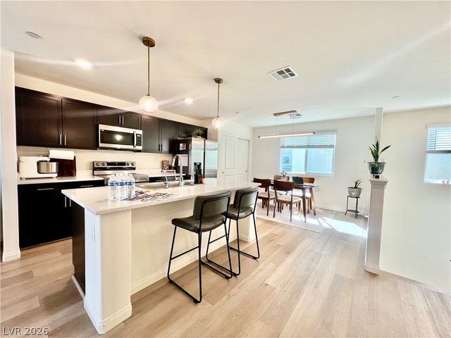 6843 Truffle Gray Street, Las Vegas, NV 89148