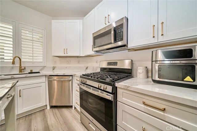 921 Somerville, Irvine, CA 92620