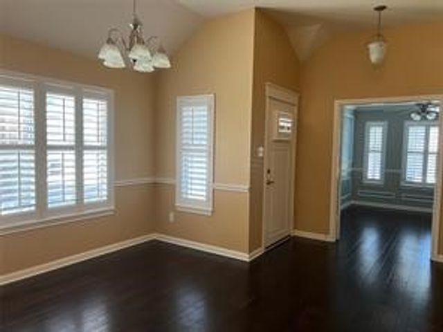 2912 Hollow Valley Drive, Fort Worth, TX 76244