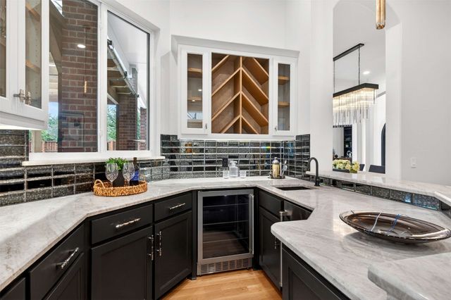 6433 Rockbluff Circle, Plano, TX 75024