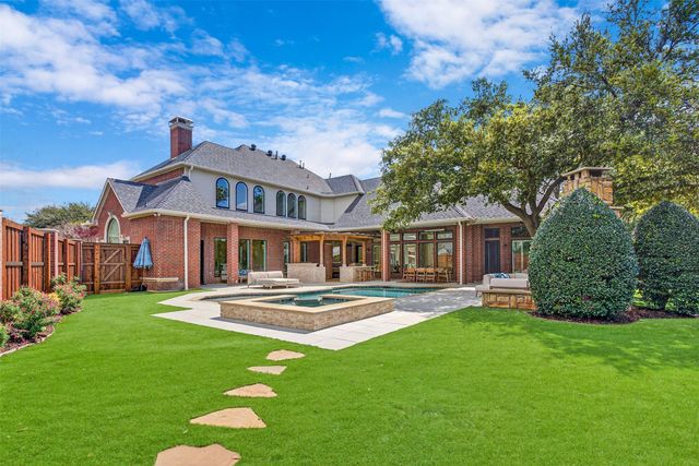 6433 Rockbluff Circle, Plano, TX 75024