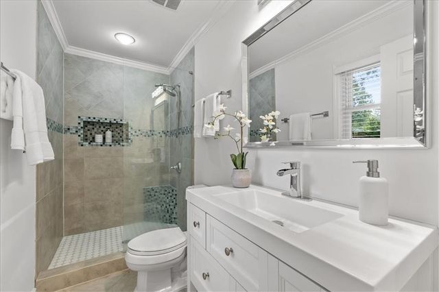 1913 Heathridge SE Court, Smyrna, GA 30080