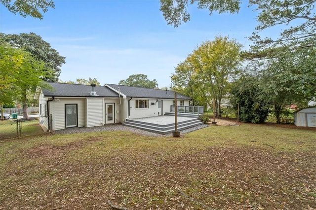 1913 Heathridge SE Court, Smyrna, GA 30080