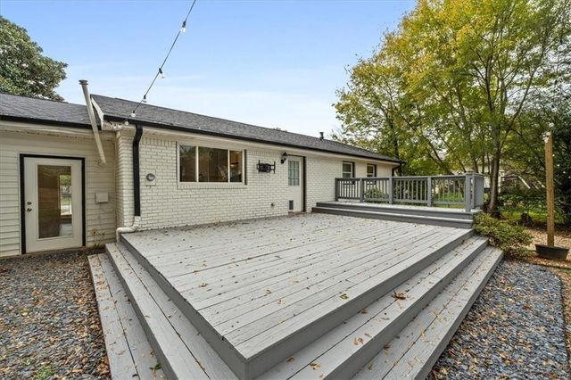 1913 Heathridge SE Court, Smyrna, GA 30080