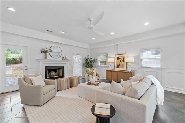 1913 Heathridge SE Court, Smyrna, GA 30080