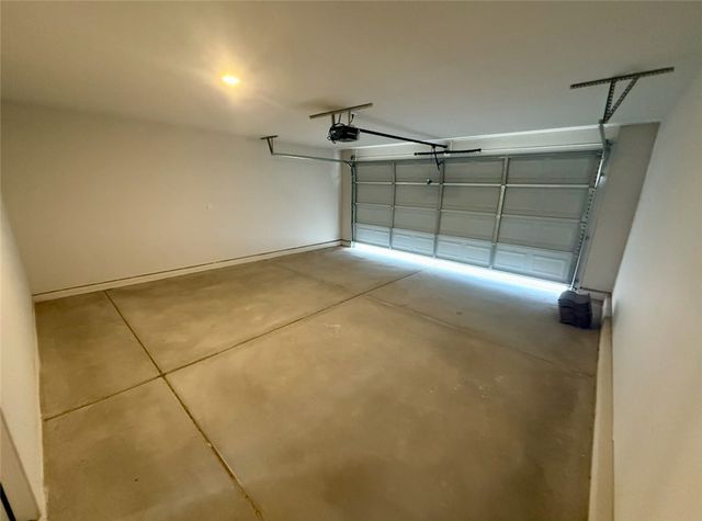 5543 S Glacier Creek Rd, Fort Mohave, AZ 86426