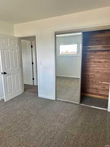 2214 N Wabash Road, Marion, IN 46952