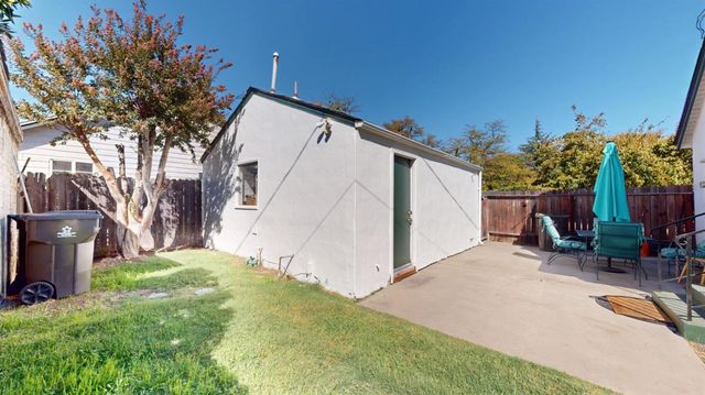2109 Argonaut St, Stockton, CA 95204
