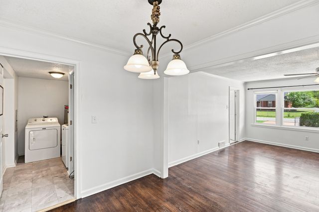 203 Rebecca Ln, Clarksville, TN 37042