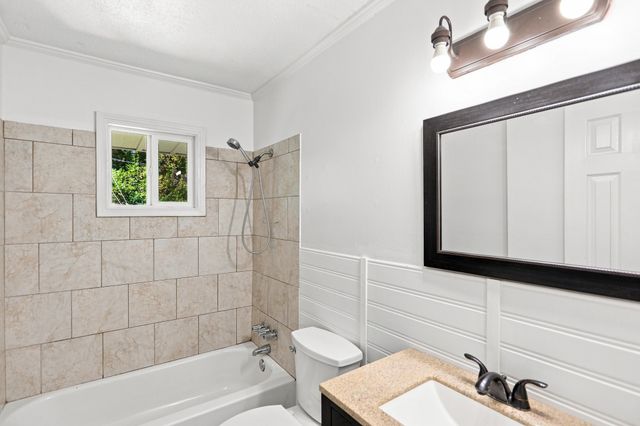 203 Rebecca Ln, Clarksville, TN 37042