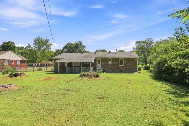 203 Rebecca Ln, Clarksville, TN 37042