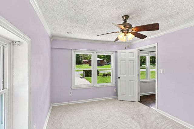 203 Rebecca Ln, Clarksville, TN 37042