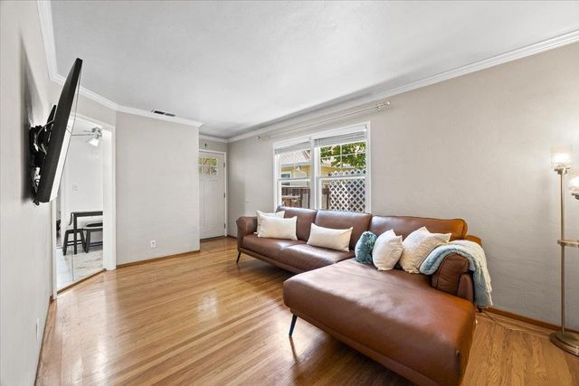 3523 Page Street, Redwood City, CA 94063