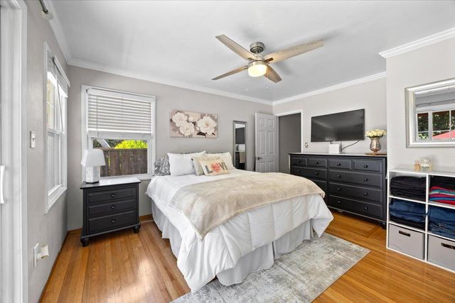 3523 Page Street, Redwood City, CA 94063