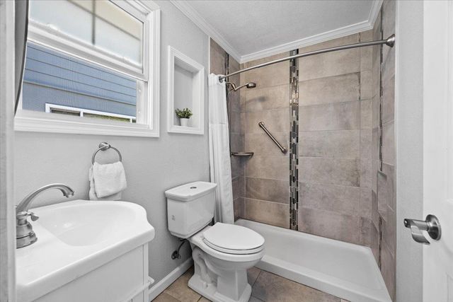3523 Page Street, Redwood City, CA 94063