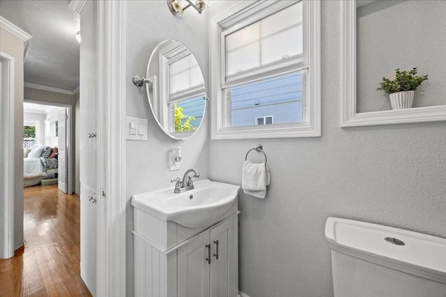 3523 Page Street, Redwood City, CA 94063