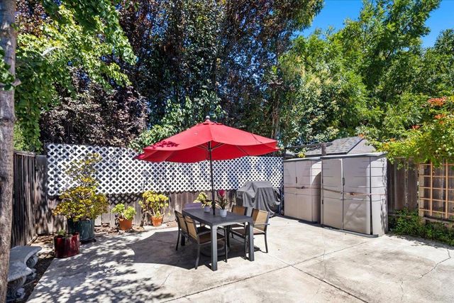 3523 Page Street, Redwood City, CA 94063