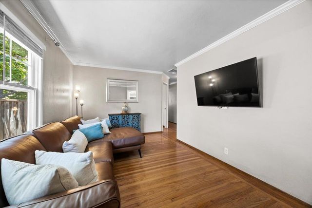 3523 Page Street, Redwood City, CA 94063