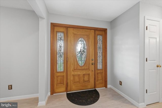 112 ROCKBRIDGE RD, Stephens City, VA 22655