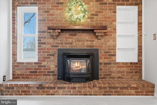 112 ROCKBRIDGE RD, Stephens City, VA 22655