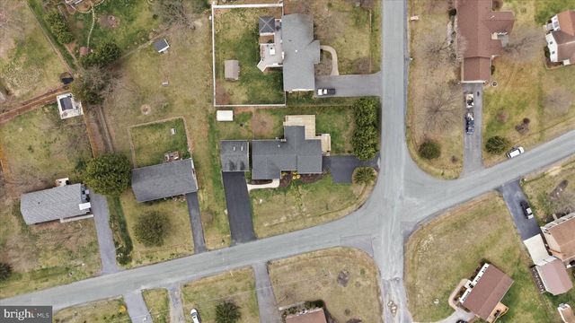 112 ROCKBRIDGE RD, Stephens City, VA 22655