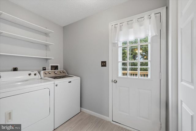 112 ROCKBRIDGE RD, Stephens City, VA 22655