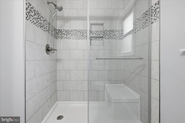 112 ROCKBRIDGE RD, Stephens City, VA 22655