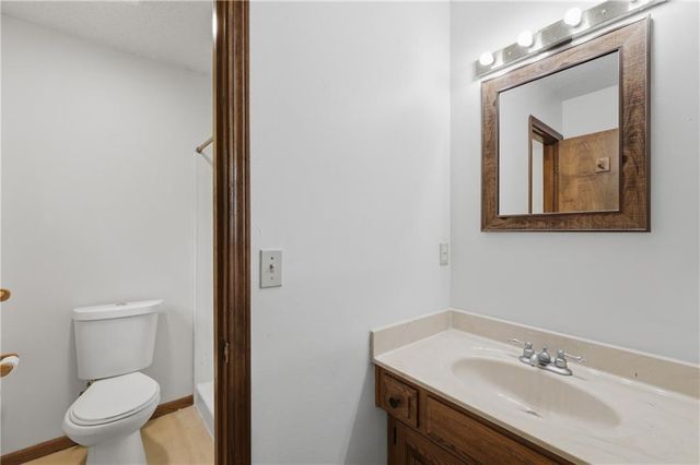 16405 E Gudgell Court, Independence, MO 64055