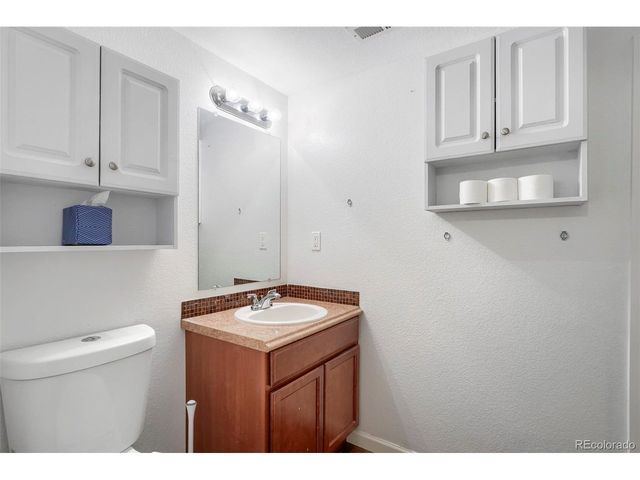 20723 E 43rd Ave, Denver, CO 80249