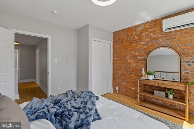 1214 N LECOUNT ST, Philadelphia, PA 19121
