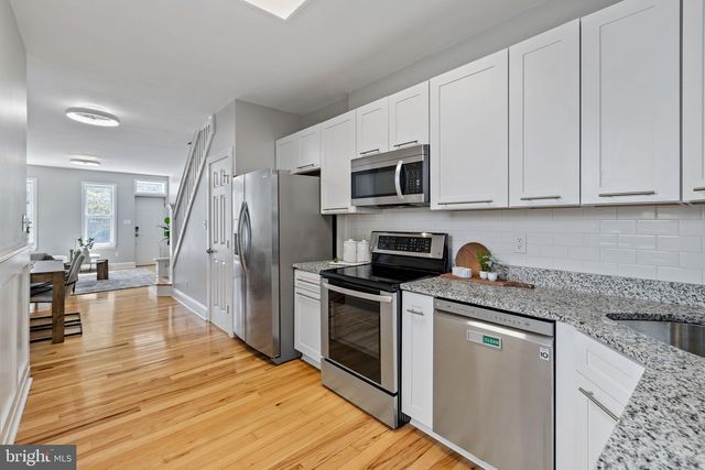 1214 N LECOUNT ST, Philadelphia, PA 19121