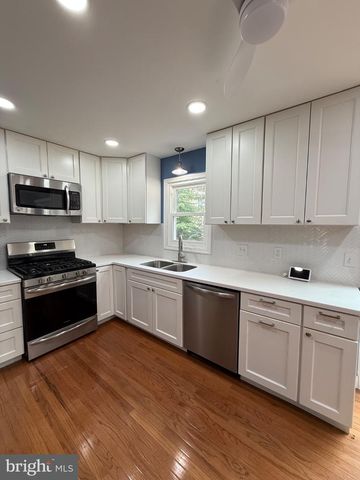 10638 WAKEMAN DR, Fredericksburg, VA 22407