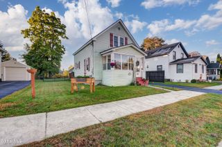 15 W 12th Avenue, Gloversville, NY 12078