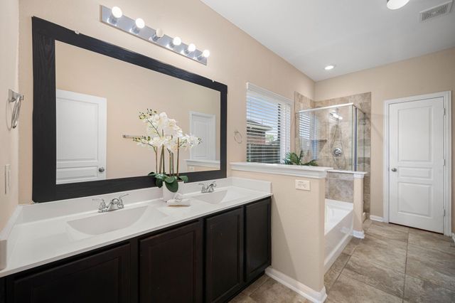 4819 Seaside Sparrow Lane, Baytown, TX 77521