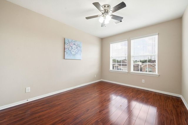 4819 Seaside Sparrow Lane, Baytown, TX 77521