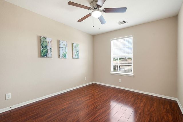 4819 Seaside Sparrow Lane, Baytown, TX 77521