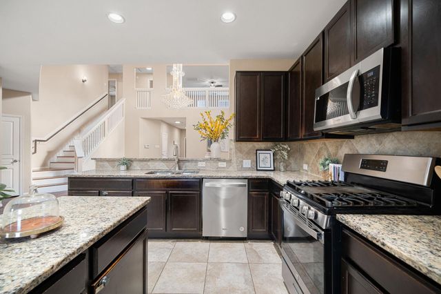 4819 Seaside Sparrow Lane, Baytown, TX 77521