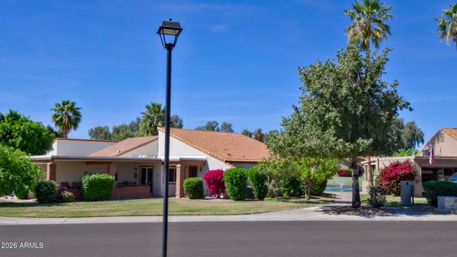 286 LEISURE WORLD --, Mesa, AZ 85206