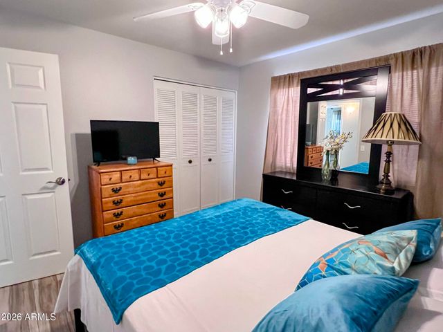 286 LEISURE WORLD --, Mesa, AZ 85206