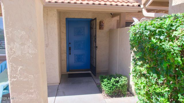 286 LEISURE WORLD --, Mesa, AZ 85206