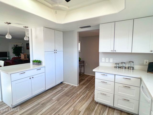 286 LEISURE WORLD --, Mesa, AZ 85206