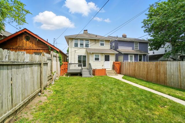 2883 Indianola Avenue, Columbus, OH 43202