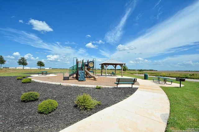 2561 Solon Lane, Seguin, TX 78155