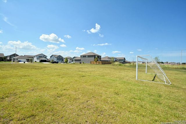 2561 Solon Lane, Seguin, TX 78155