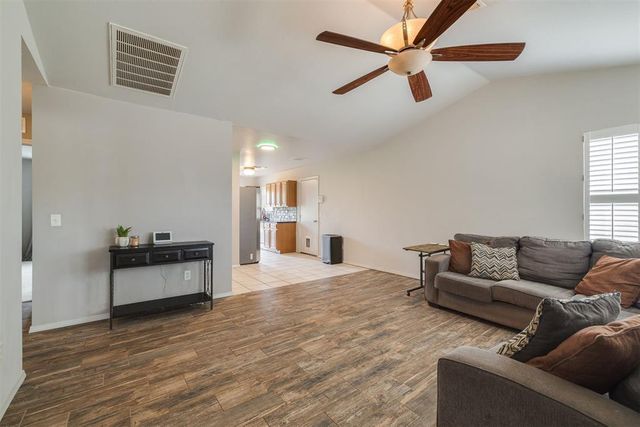 2833 NW 186th Street, Edmond, OK 73012