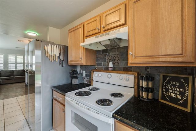 2833 NW 186th Street, Edmond, OK 73012